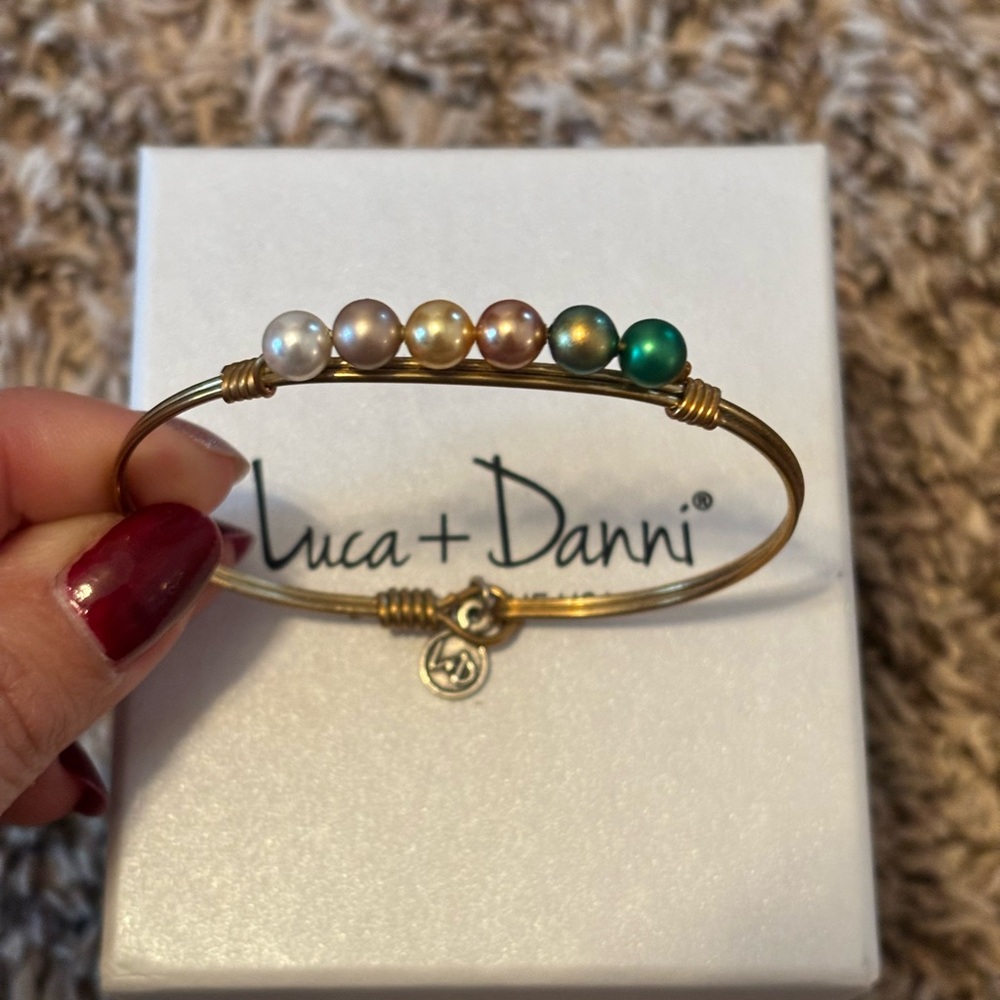 Luca + Danni Gold and Green Clover Bracelet Trio - Picture 3 of 6